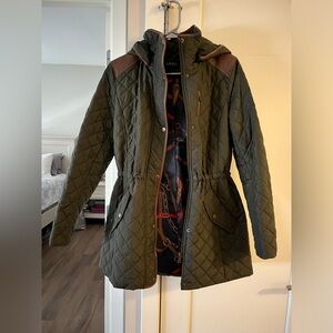 Ralph Lauren lightly used; in excellent condition lightweight spring jacket